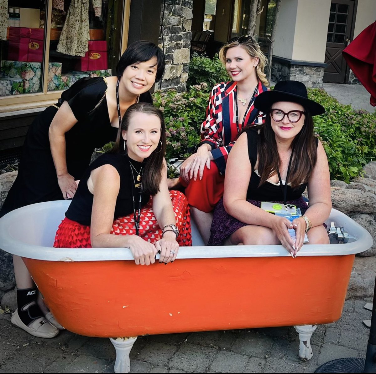 Beck-Reit Commercial | DeLea Becker tweet media