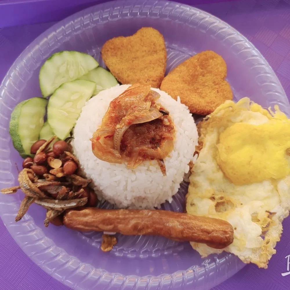Nasi lemak singapore 😭😭😭