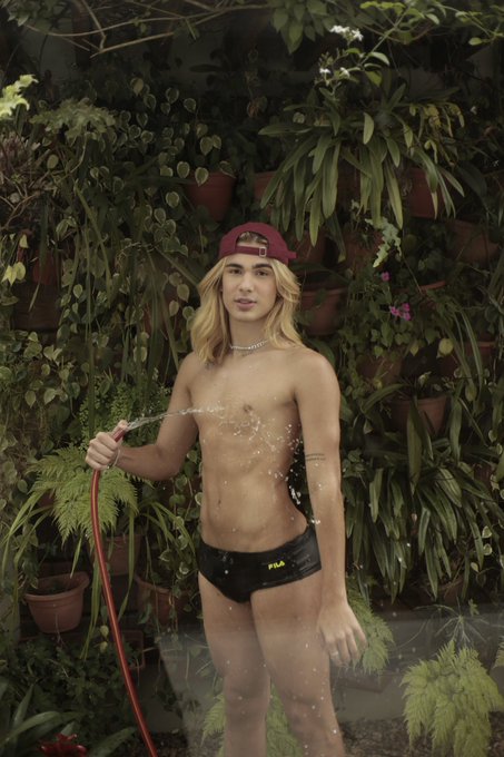 Molhadinho https://t.co/PExtIZIGU7