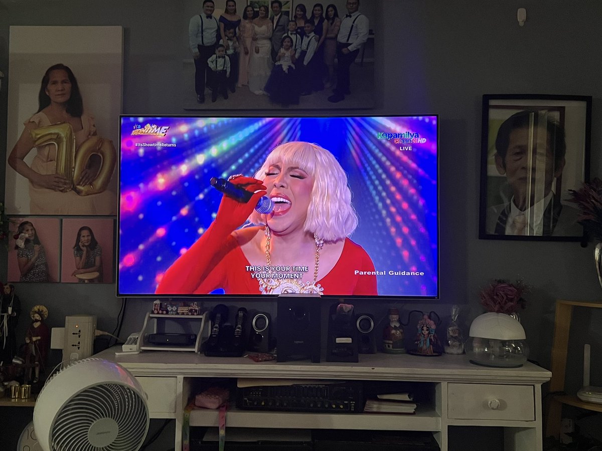 princechard_23's tweet photo. @vicegandako #ItsShowtimeReturns https://t.co/BSdyUmgUuY