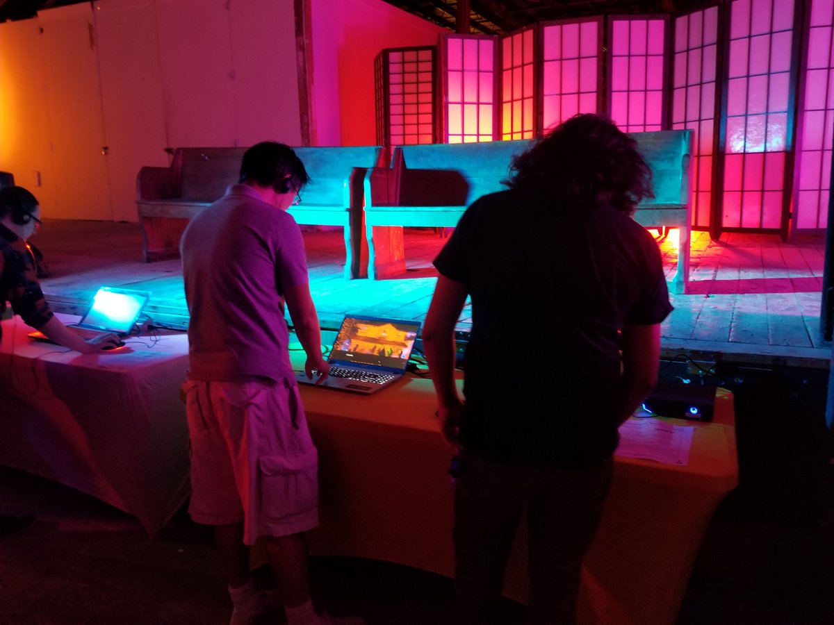 noasdev's tweet photo. Had a great time at the @GamesYall meetup tonight, thank you everyone for playing Halloween Party In Hell #HPIH❗ https://t.co/6jkHTu2SxQ