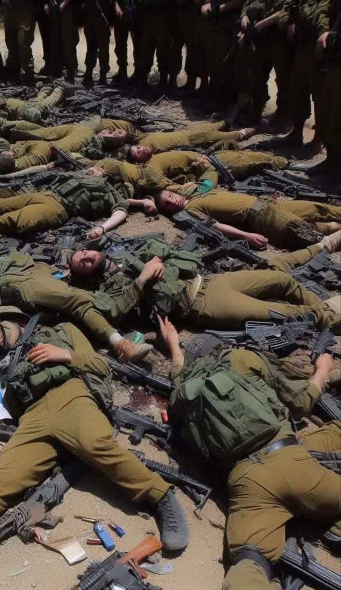 المقاومه بخير والعدو منهار
الله أكبر كسر الله زحفهم واصبحو بين قتيل وأسير
#غزة_تنتصر
#طوفان_الأقصى