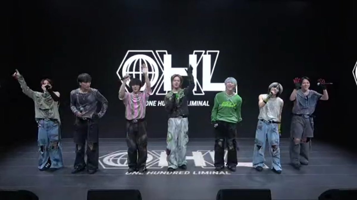 anfitru24's tweet photo. OMG GUYS 😭 WONDERFUL, AMAZING, APOTHEOUS, 🤣🤣👏👏👏👏👏
There was a moment where my imagination flew 🤯 I WANTED TO BE A MICROPHONE 🤪🤪🤪
LOVE IT!!!! ❤️💯 THX 🌜💋
@100liminal #100liminal
#OHLonlineConcert2023 https://t.co/D6tjoajfuY