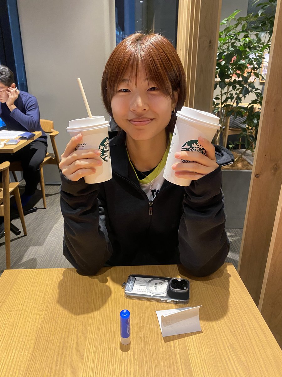 Soccer18Fm's tweet photo. 🐲昨日の銀一🐲

この日はMTG😎
D1に向け、今日の定例会に向け、話し合いました！

店舗巡りを始めてから、人と会う・人と話す事がすごく刺激になることを実感🙏

色んなものに触れて感じて自分を磨き続けていきますよー🔥🔥

#d1swgp3
#ドクターストレッチ
#銀座一丁目店
#ボンジュール銀一 https://t.co/86jocVNAy9