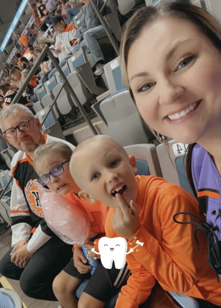 Sayrababy's tweet photo. Tooth fairy do you visit the @FWKomets #letsgokomets https://t.co/ChDnmIH0Sh