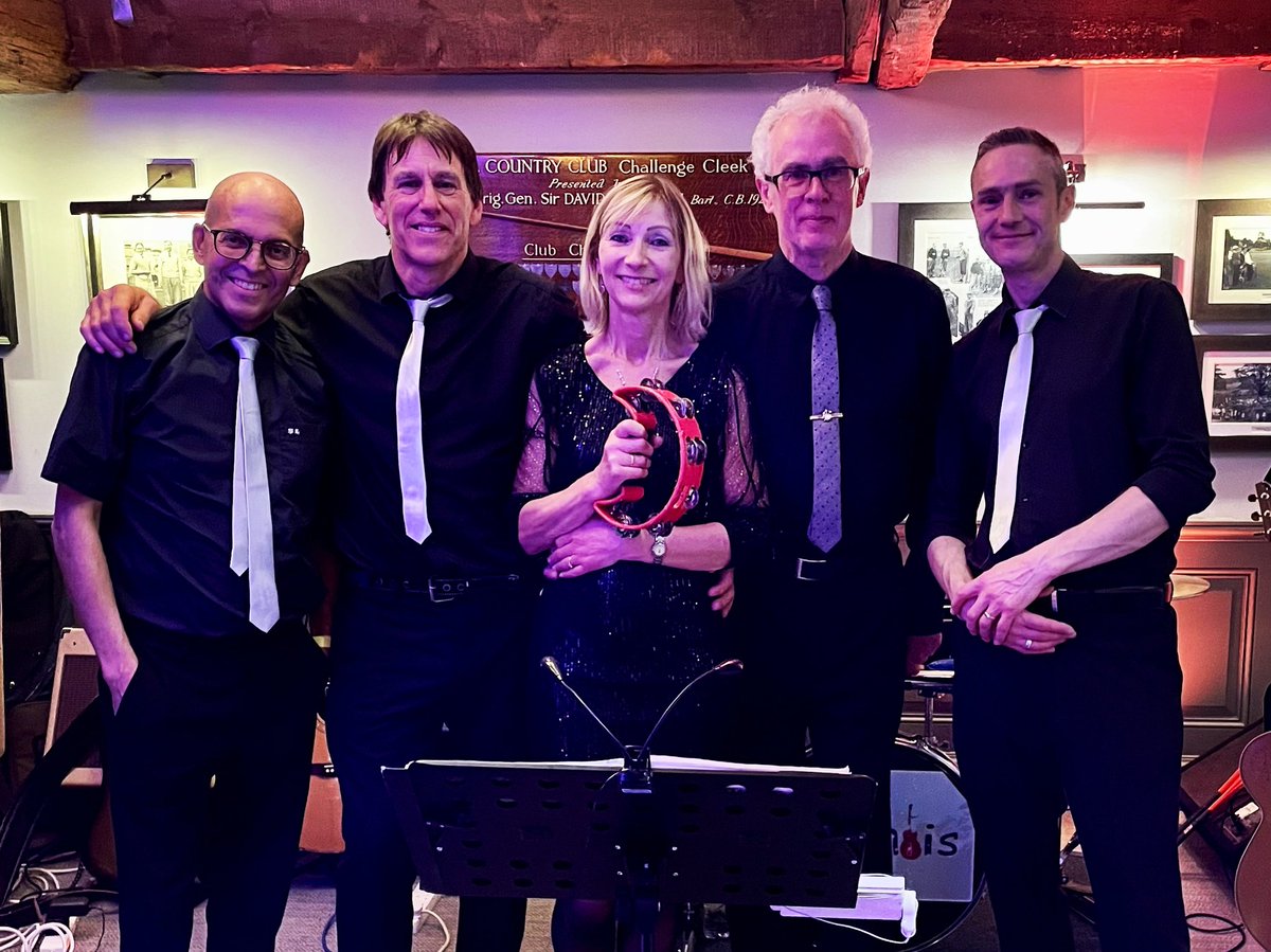 TheBandAtlantis's tweet photo. Great performance tonight at @TheRoyalAutomobile club in #Epsom for their members at the ‘19th Hole’. The band performed a two hour non-stop set of dance floor fillers from the #60s &amp; #70s. #RAC #Epsom #livemusic #band #coversband #popularmusic #liveband #Surrey #surreyband https://t.co/5Hkd7TDIhn