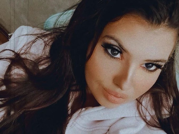 Just finished a pay-per-minute #Skype show on SkyPrivate! You can call me too for a sexy private show<a href="/tag/skype"class="tags">#Skype</a>