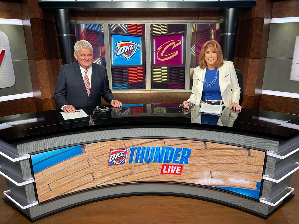 NancyLieberman's tweet photo. It's so great to be back on #Thunderlive with @johnrhadigan
Go @okcthunder @BallySportsOK
@NBA https://t.co/TFfPq6zqNm