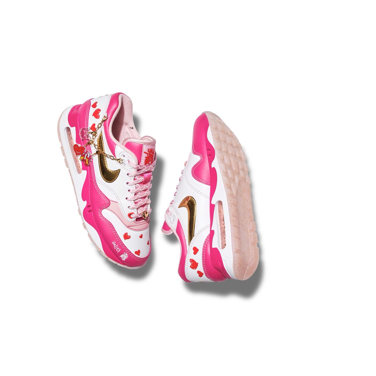 snkr_twitr's tweet photo. Doernbecher Freestyle XIX Nike Air Max 1 '86 'Hailey Leyva' https://t.co/wkqC5yQqga