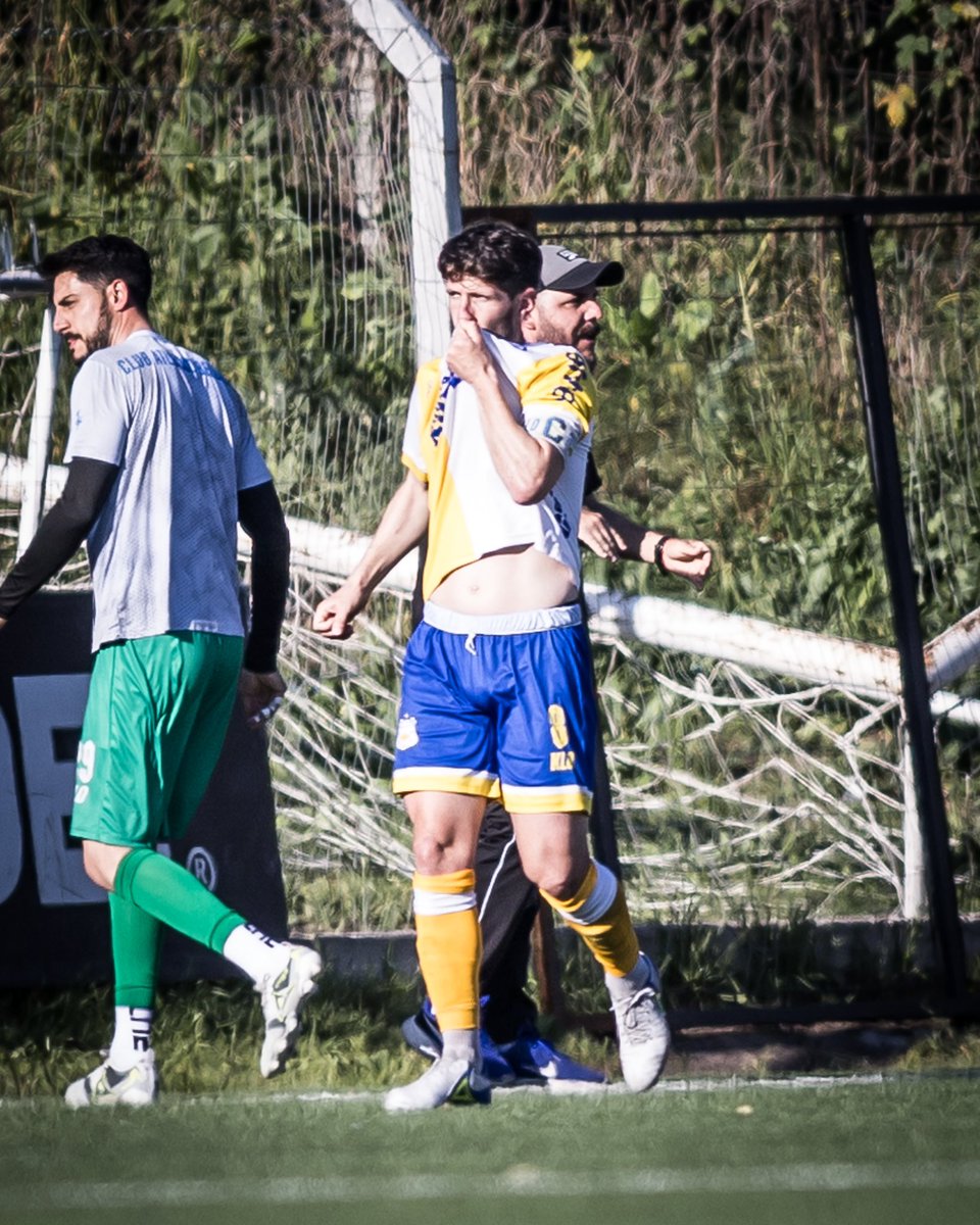 💛🤍 Amor por 𝒍𝒐𝒔 𝒄𝒐𝒍𝒐𝒓𝒆𝒔

©️ <a href="/nachonicolini8/">Ignacio Nicolini</a> 

#GarraYCalidad
#SomosBellaVista