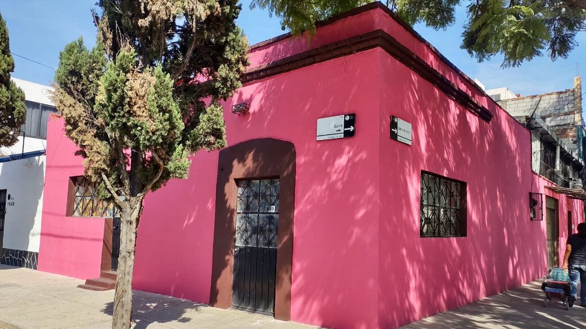 Todos_Somos_PC's tweet photo. ¡Van + de 2,400 fachadas renovadas!🏡

Y ahora le toca a Participación Ciudadana de #SIBISO rendir cuentas sobre las intervenciones del Programa #MejoramientoBarrial y Comunitario.📝

En el @GobCDMX, la #HonestidadQueDaResultados. 

#TrabajamosParaTi https://t.co/smSCk4BMTp