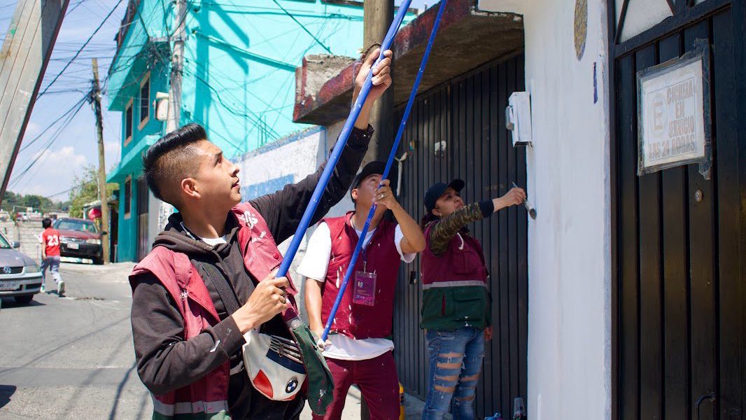 Todos_Somos_PC's tweet photo. ¡Van + de 2,400 fachadas renovadas!🏡

Y ahora le toca a Participación Ciudadana de #SIBISO rendir cuentas sobre las intervenciones del Programa #MejoramientoBarrial y Comunitario.📝

En el @GobCDMX, la #HonestidadQueDaResultados. 

#TrabajamosParaTi https://t.co/smSCk4BMTp