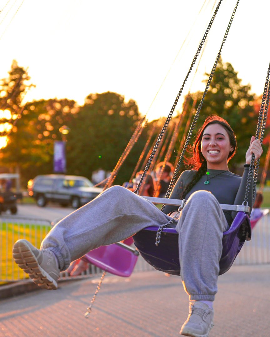 FurmanU's tweet photo. What a night 💜

We can’t wait to see everyone at the @furmanpaladins game tomorrow! #HomeAtFurman https://t.co/4fY1XVfmvl