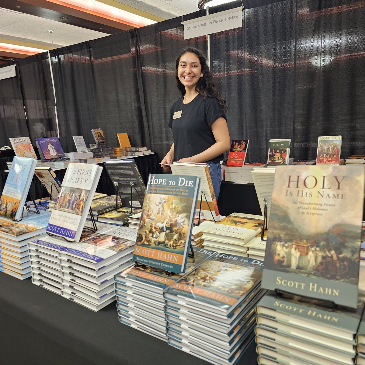 diospringfield's tweet photo. Our exhibitors are excited to see you! Here's just a few that were setting up today. Be sure to check out all the cool items for sale in the Catholic Marketplace tomorrow! #5000fed https://t.co/zjeLJoqDiZ