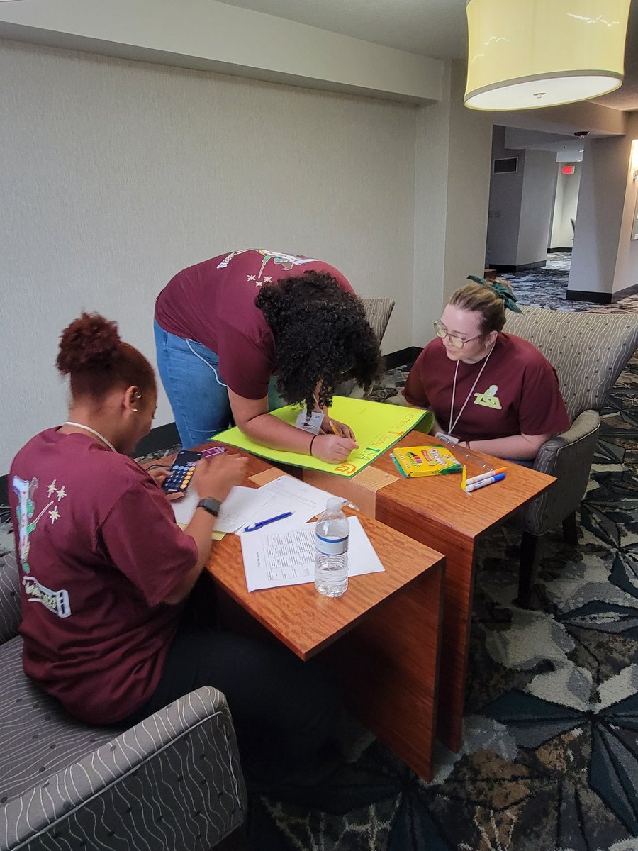 UHSTitanEngineering tweet media