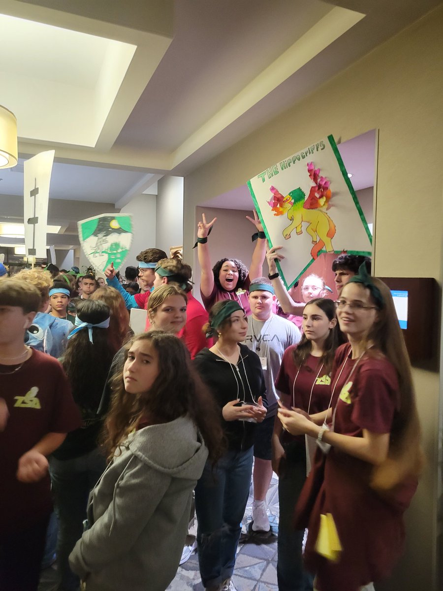 UHSTitanEngineering tweet media