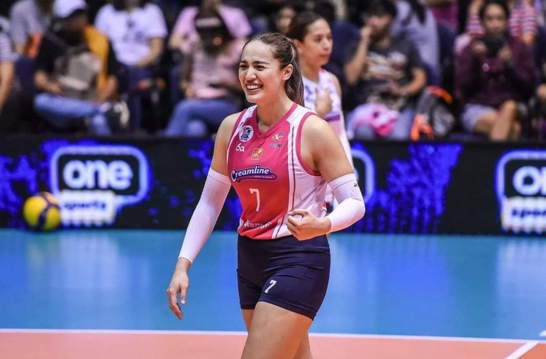 VolleyUpdate's tweet photo. Happy MG 

#creamlinecoolsmashers #ccs #michellegumabao https://t.co/tKoGY1ZQLj