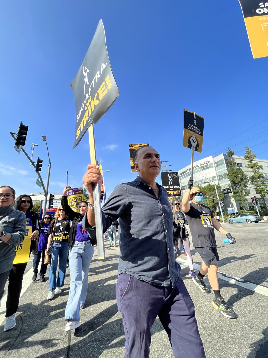sagaftra's tweet photo. 🌟Kudos to our incredible LA #SagAftraMembers for never backing down on the picket lines. You're the heartbeat of this fight for a fair, protective industry. Enjoy your weekend, rest up and stay #SagAftraStrong! 💪💫 #SagAftraStrong https://t.co/EEarilbH9Q