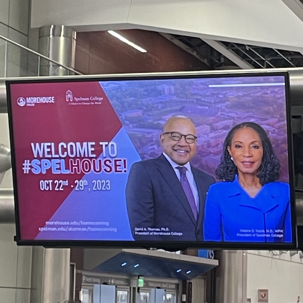 Morehouse's tweet photo. Thank you to our friends at the world’s most efficient airport, the Hartsfield-Jackson International Airport, for giving Morehouse &amp; Spelman alumni and supporters a warm homecoming welcome upon arrival! #spelhouse #spelhouse2023 https://t.co/MJxEDh6who
