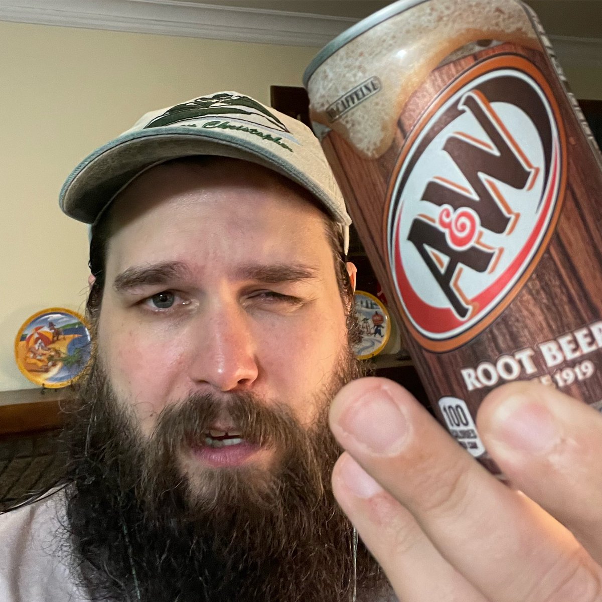 cooljasonmelton's tweet photo. Happy root beer Friday it’s coming to the dry time of the year. Load up on chapstick before it’s too late #rootbeerfriday https://t.co/UKYlghpMSi