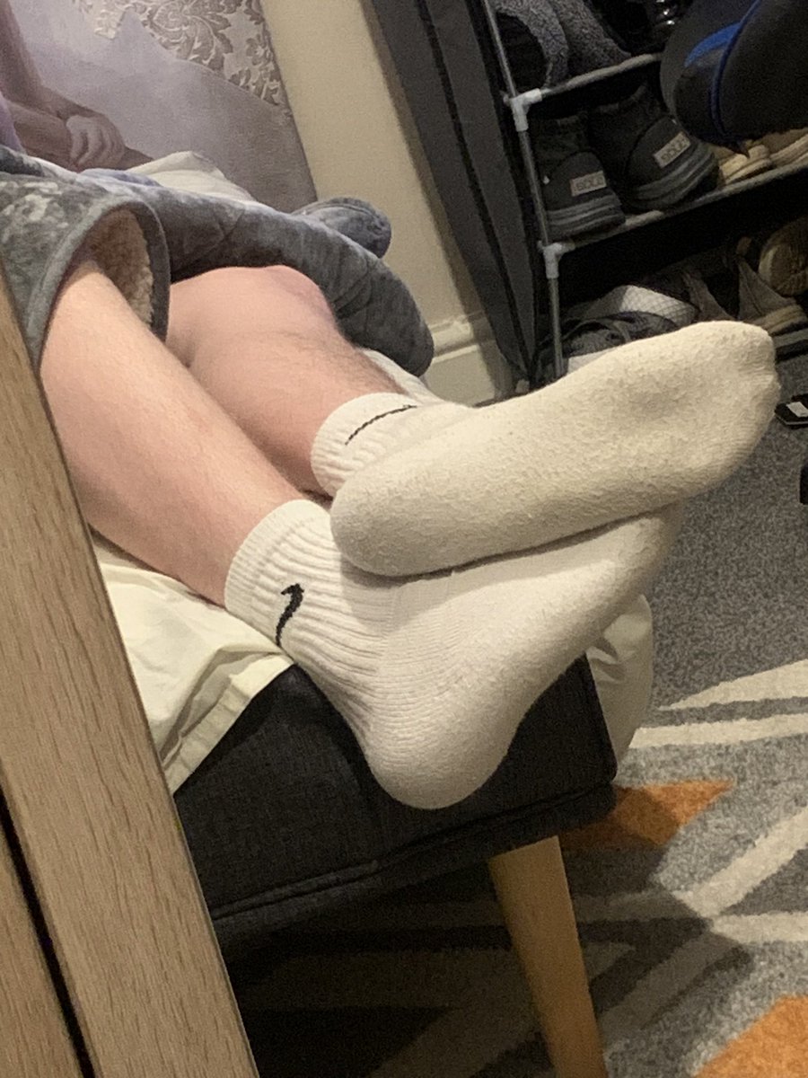 10 retweets and i might just take the sock off #findom #feet #malefeet