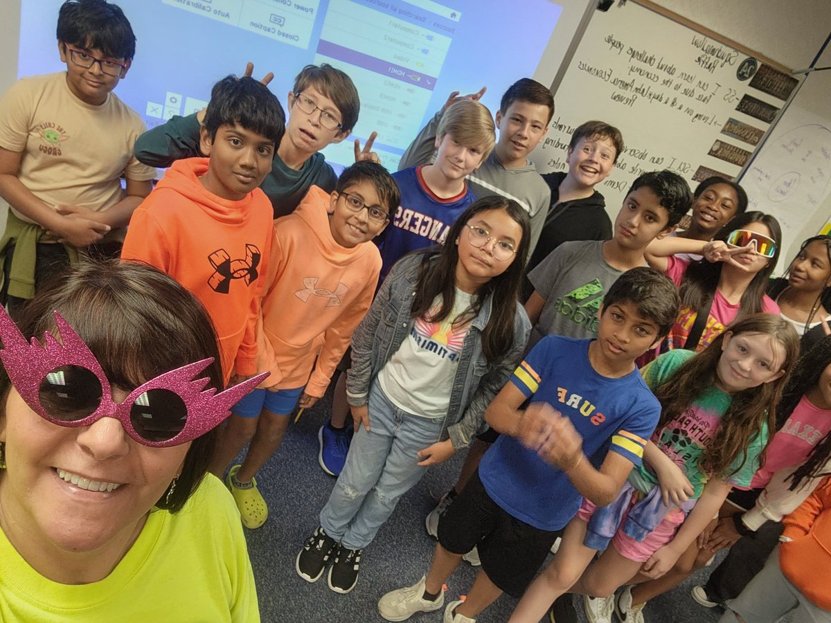 Mrs.Laing tweet media