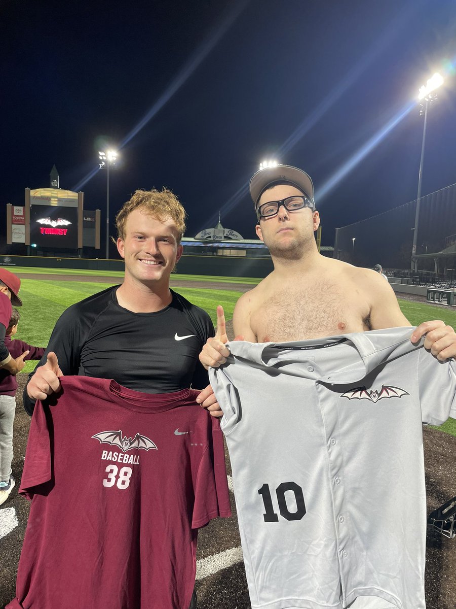 TransyGuys tweet media