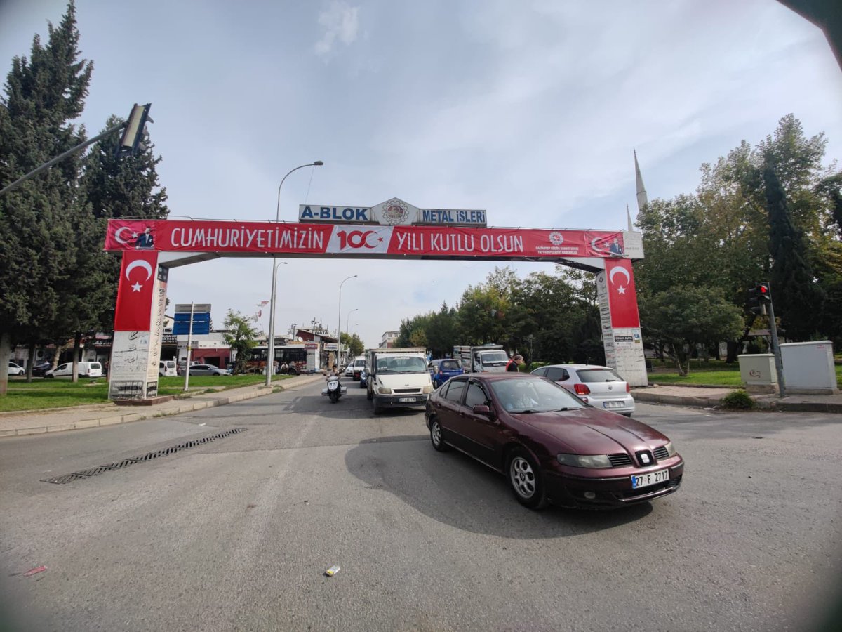 CUMHURİİYETİMİZİN 100.YILI KUTLU OLSUN       Küsget san.sitemizi bayraklarla donattık tüm üyelerimize 3 bin adet bayrak dağıttık.cumhuriyetimizi kuran başta ulu önderimiz ATATÜRK olmak üzre tüm şehit ve gazilerimizi minnet ve şükranla anıyoruz.