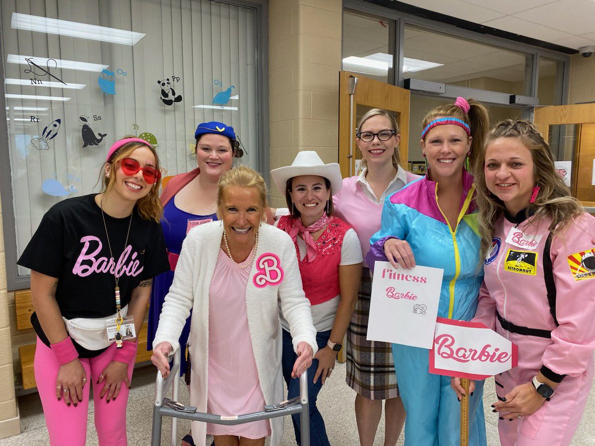 We had a great day today!! I also really loved the amount of “hi Barbie” greetings being shared 😂. Halloween in an elementary school has to be one of the top 10 most joyful places- everyone is so happy and excited and talking to people they might not normally!