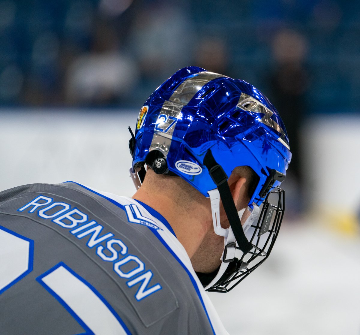 AF_HKY's tweet photo. These new lids ❄️ https://t.co/EpbpWXQ4Gs