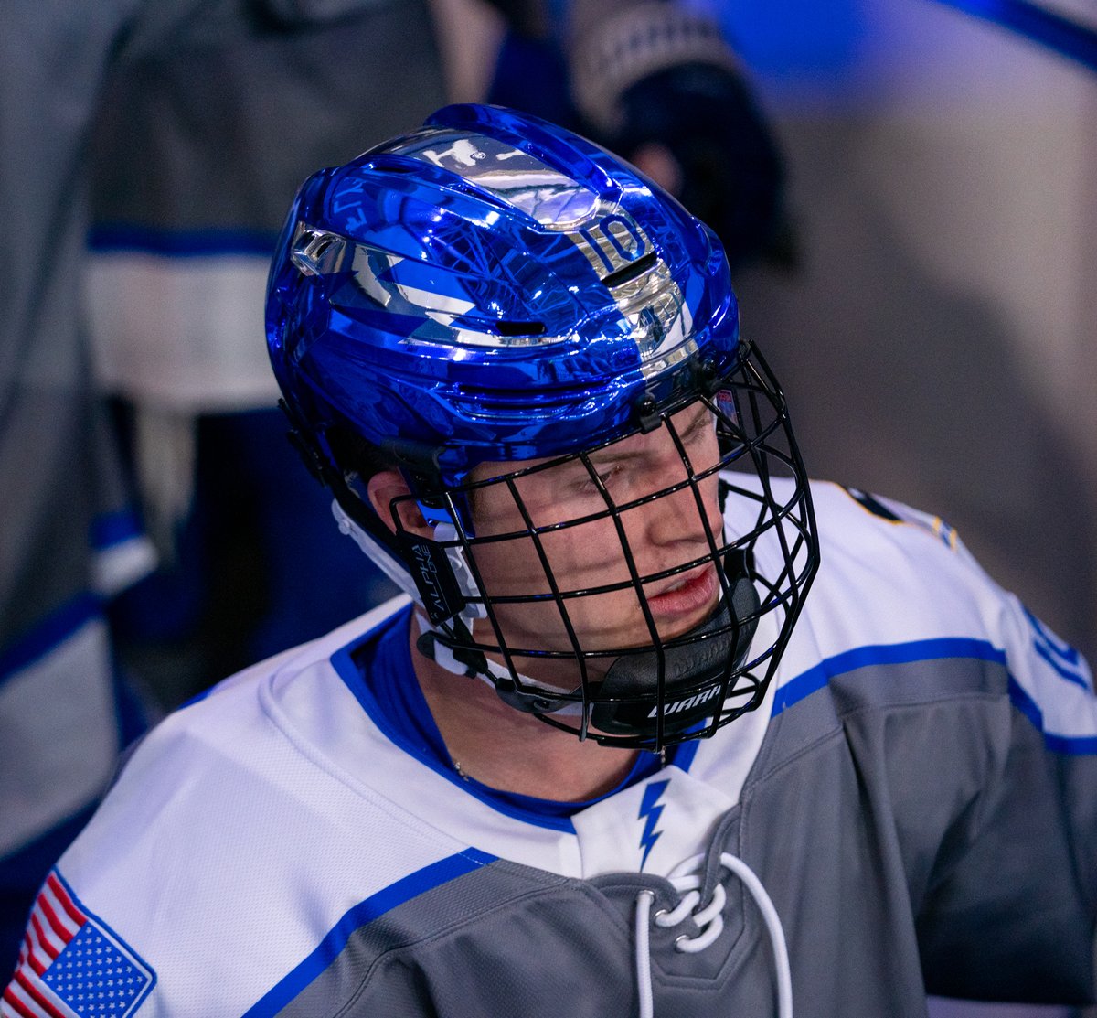 AF_HKY's tweet photo. These new lids ❄️ https://t.co/EpbpWXQ4Gs