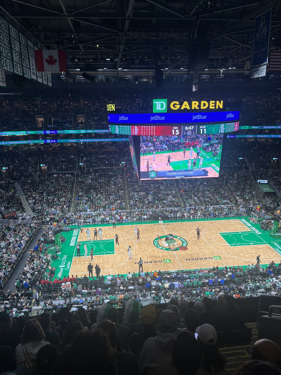 Do yourself a favour - what an organisation &amp; what a cracking arena! 
#celtics #nba #tdgarden