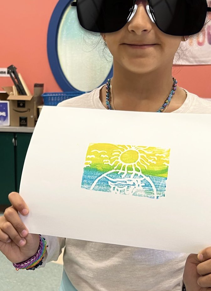 OCEArtRoom's tweet photo. 🤩Kind of a Great Week Back in The TAB Art Room 🎨💖 @OliveChapelElem @OcePta @ErinKelleyMay @jmboyer @NCArtEdA @officialTABinc @ApexPSF @WCPSS_Arts #arted #tabart https://t.co/eglGOdA0JF