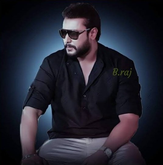 TOlMovies's tweet image. Who&apos;s Looking Most Handsome ?

   🔁#MaheshBabu             ❤️#DBoss