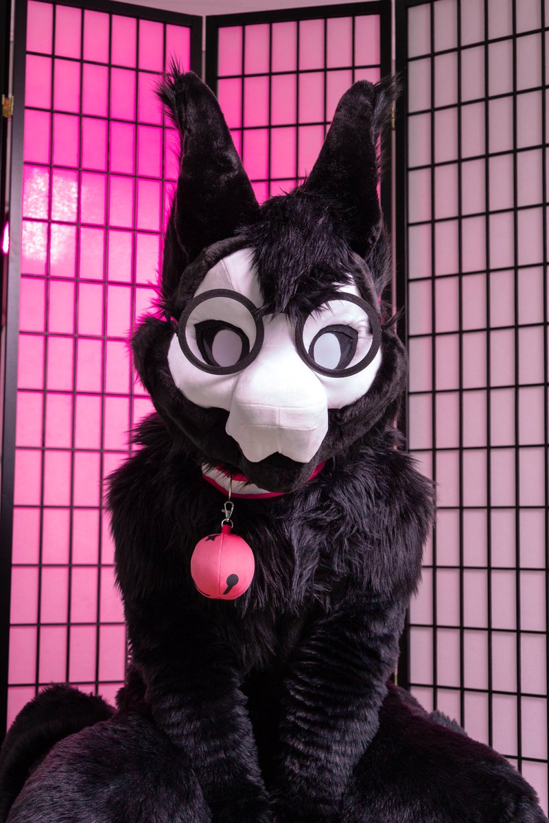POV: He thinks you’re cute

#FursuitFriday #changed
📸 - <a href="/somuchmoss/">moss</a>