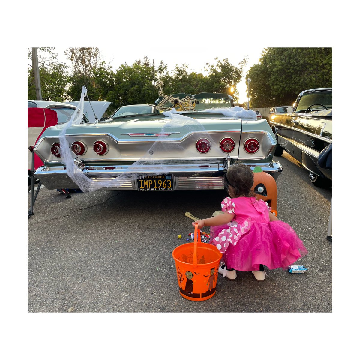 Thank you to all who stopped by yesterday 🎃
We have such a wonderful community! A special and heartfelt THANK YOU to @chulavistapresbyterianchurch, Alexis and Jovita who organized this special evening for all of us. To our community partners that came out, gracias!