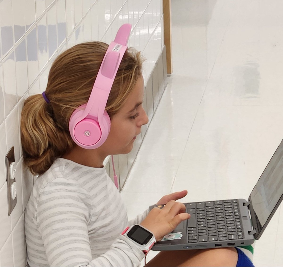 Practicing and recording our House Leader speeches after learning about government and the voting process! Authentic learning <a href="/GoshenPostES/">Goshen Post ES</a> #goGPgators