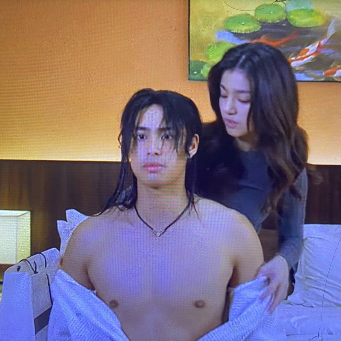 bellskie27's tweet photo. Good morning 🌞 okay naba Ang lahat? Bumalik na ba mga  kaluluwa  :) 

CARGO ONE STEP CLOSER

#CBMLQuestions
#DonBelle | #CantBuyMeLove https://t.co/ICjF3svf5L