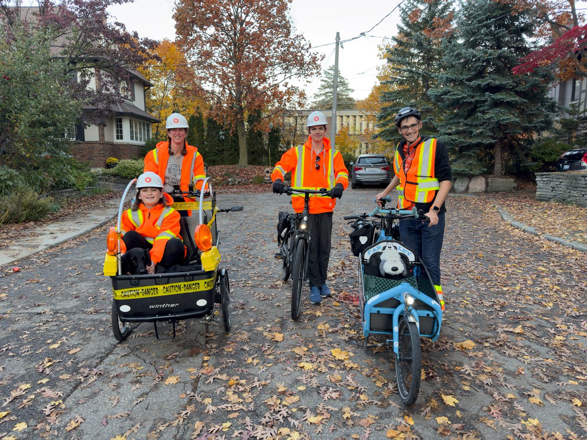 Robin Richardson she/her 🚲 tweet media