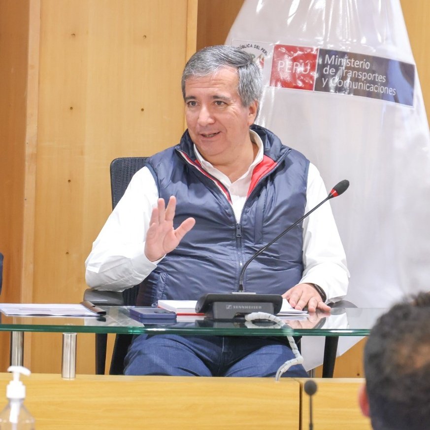 Ministerio de Transportes y Comunicaciones tweet media