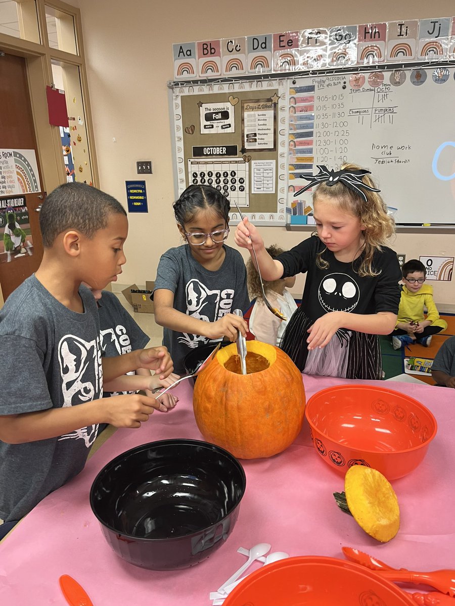 Miss Hanney tweet media