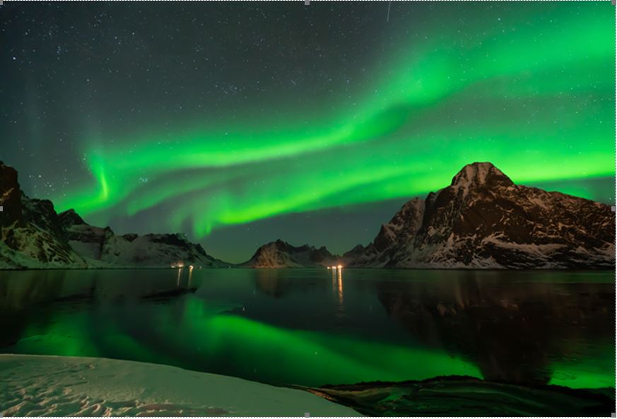 Unser Treffen findet statt am
Montag, den 30. Oktober 2023 um 20:00 Uhr
 
im Restaurant „Wirtshaus am Bächle“ 
in 88048 Friedrichshafen/Ailingen, 
Leonie-Fürst-Straße 11

Friedhelm Biell wird an diesem Abend für uns einen Vortrag halten. Lofoten 2019
Reise zu den Polarlichtern