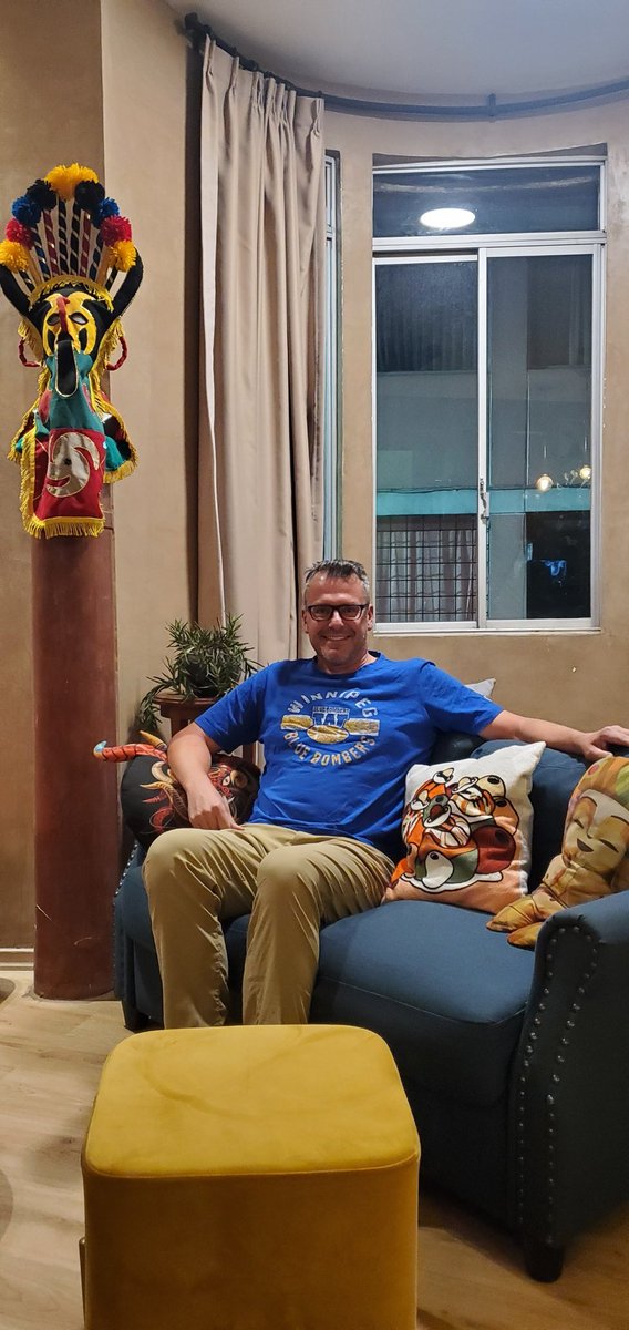 Xpeggr's tweet image. From Quito, conjuring the Huaorani and Quechua spirits to guide @Wpg_BlueBombers against @calstampeders tonight. @CFL #staywarm #ForTheW #alwaysrepresent #Ecuador