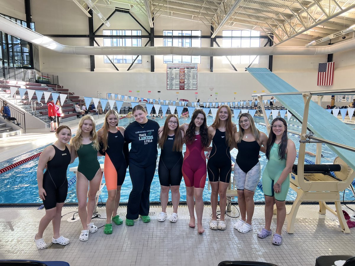LewPortLancers's tweet image. ⚔️🌊Lady Lancers at Class Championships!!! 🥇Chloe Marcian took 1st in both the 200 free and 100 fly!! Sydney Jokic got 2nd in the backstroke and 4th in 200 free!! Ava Riehler took 5th in the IM and 4th in the backstroke. Great Job Team!! @LP_GreenMachine @LewPortHS