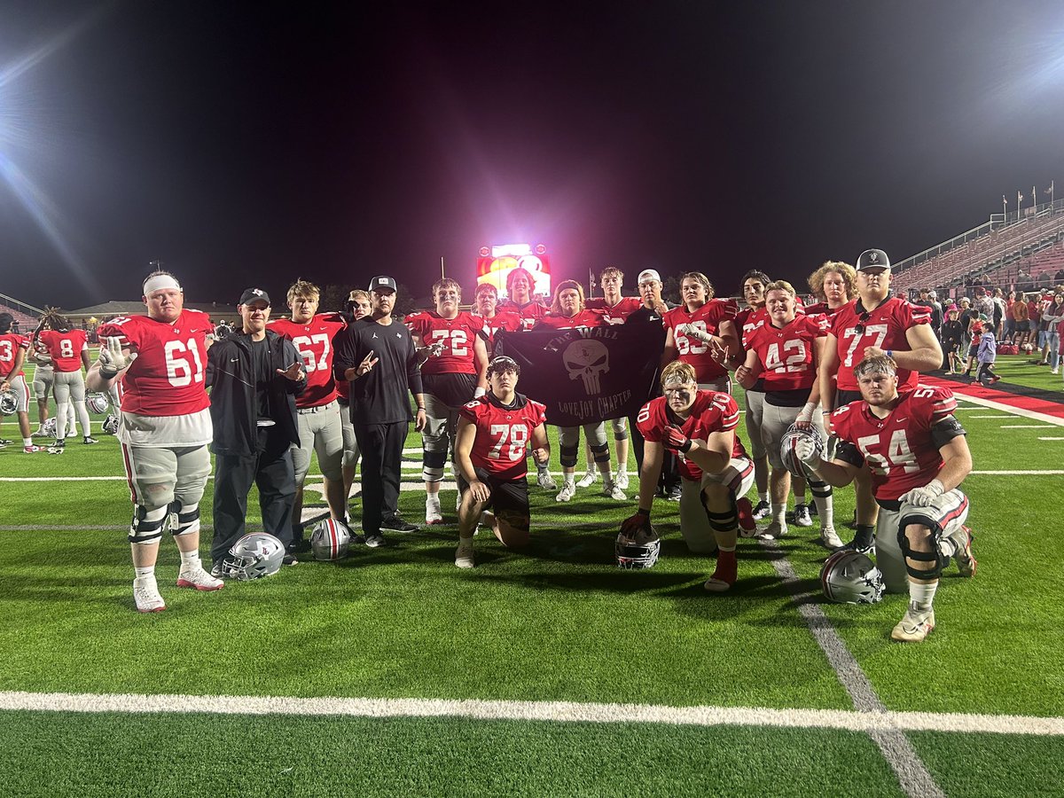 1-0. Mission accomplished. Enjoy the win. Back to work tomorrow. #THEWALL #KeepItUgly