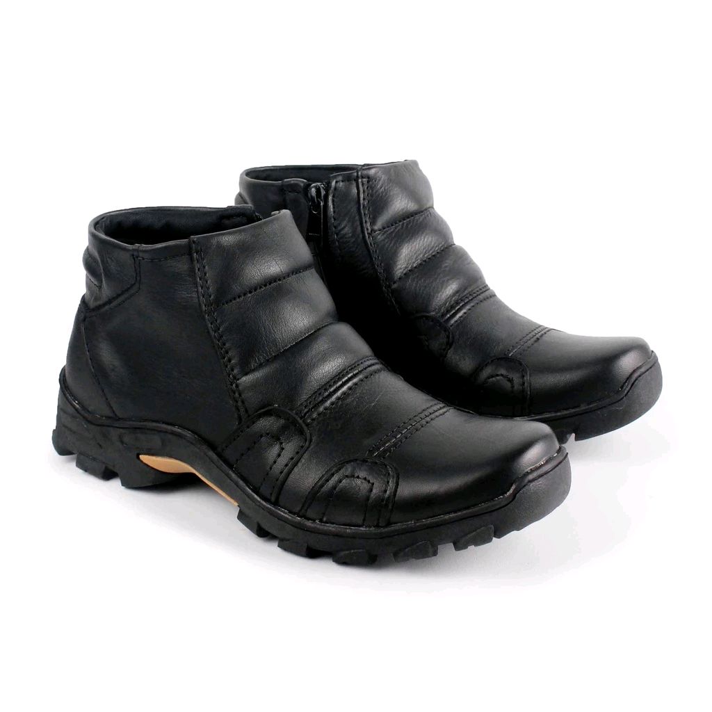 herukopral's tweet photo. Cek Sepatu Boots Pria Kulit Asli Virale - Sepatu Boots Pria Casual STG 021 dengan harga Rp159.000. Dapatkan di Shopee sekarang! https://t.co/zREEi6nUaB https://t.co/Xt6MbiTinB