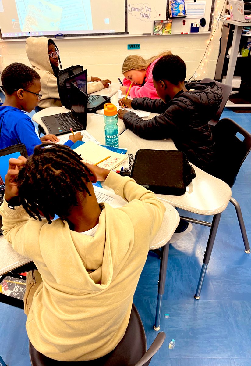 SarahLillevik's tweet photo. We had such a great week in 5th grade ELA learning about earthquakes. From finding the main ideas and supporting details to researching how buildings are earthquake resistant. We even planned, built and tested our own structures. @LGE__HCS https://t.co/68EZRfwduX