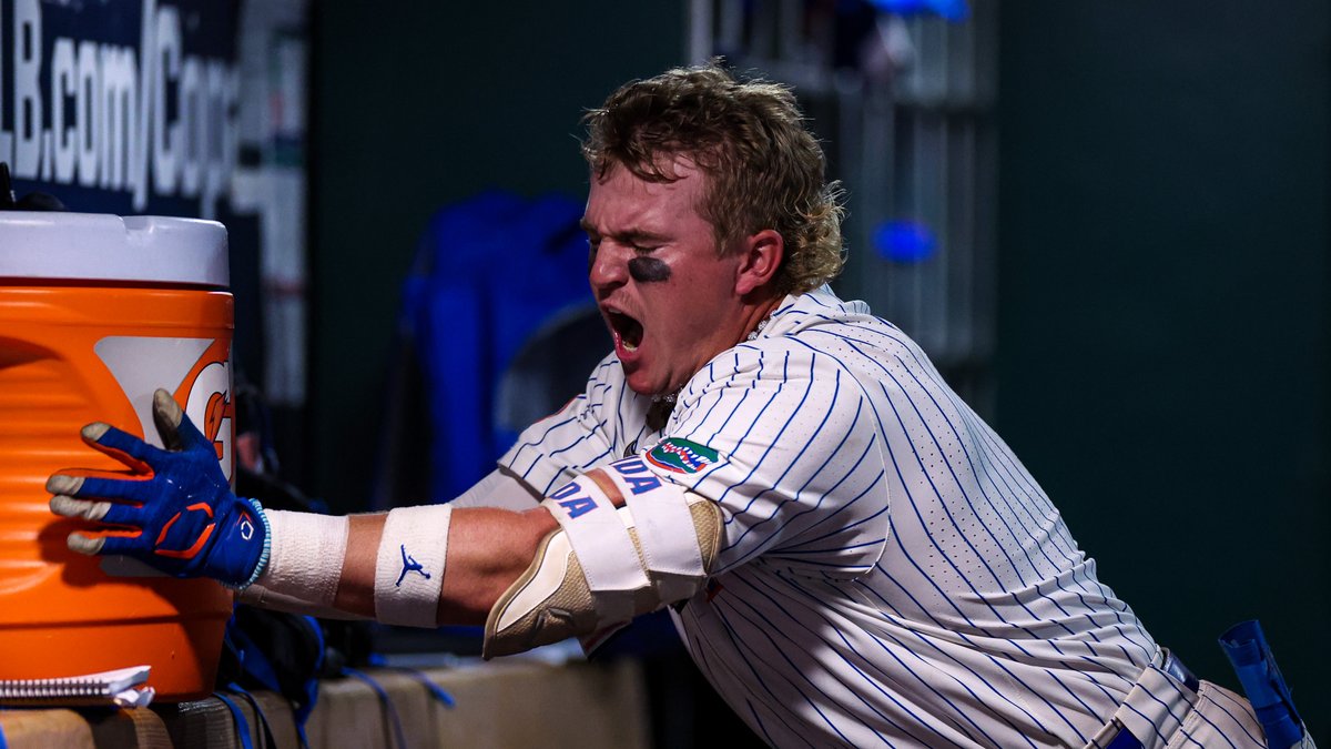 NCAABaseball's tweet photo. Caption this.

#NCAABaseball x 📸 @GatorsBB https://t.co/Qgw8umPkOk