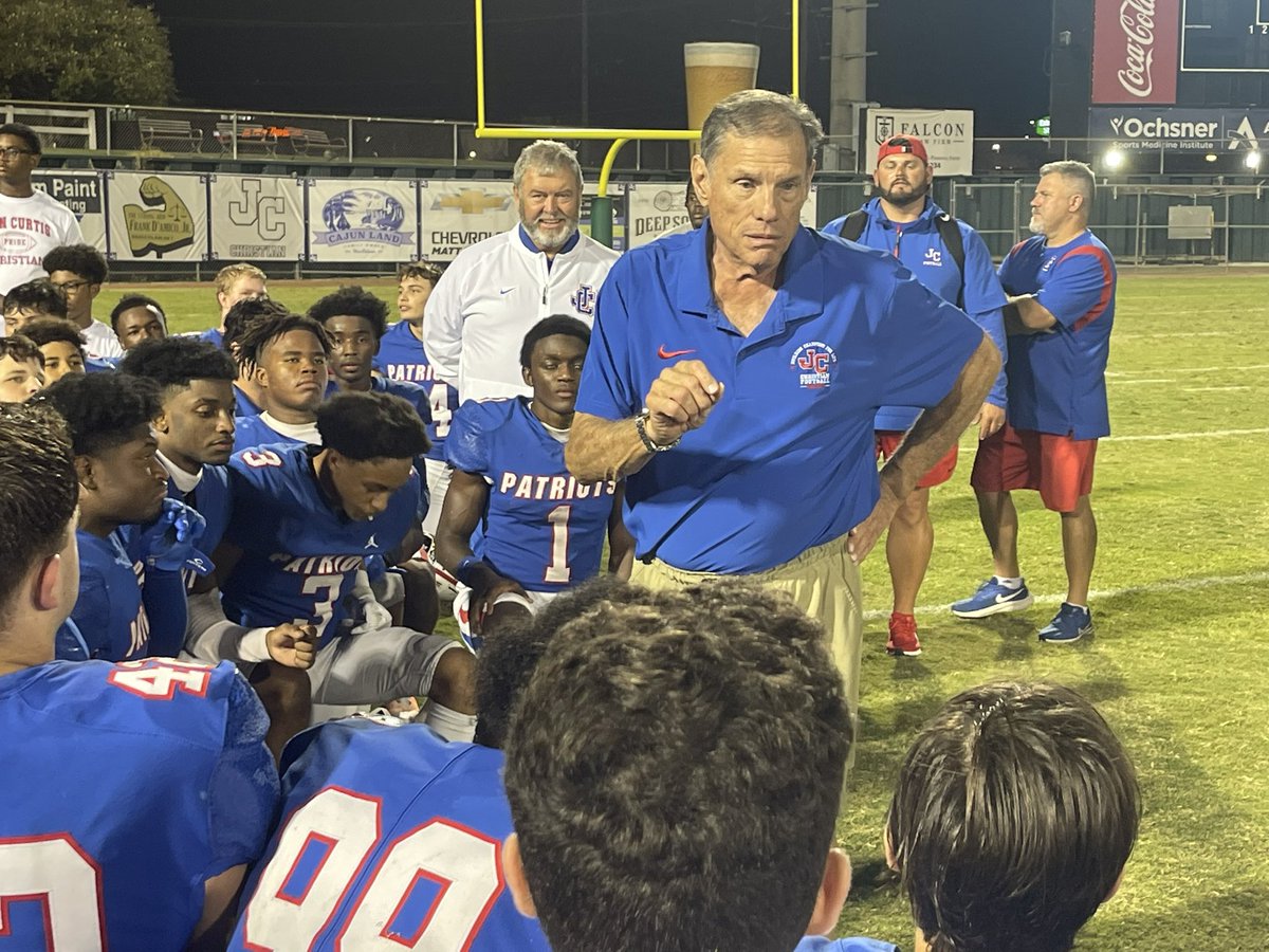 garlandgillen's tweet photo. J.T. Curtis with win No. 621 as the John Curtis Patriots head coach. https://t.co/F7UBfbxi5n