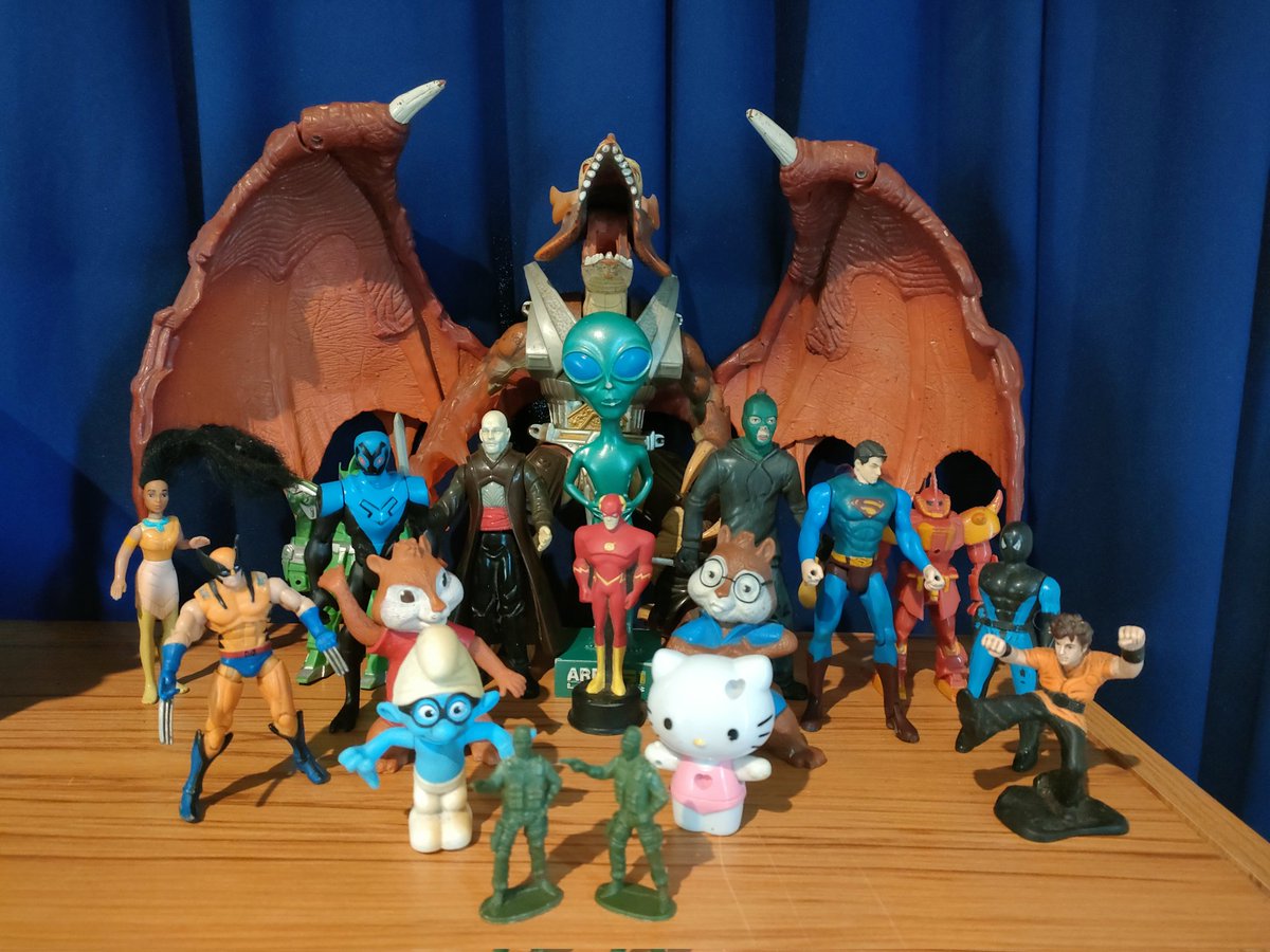 tfcbrian's tweet photo. Family photo done... Happy as. https://t.co/ZdnGNZpfIL
